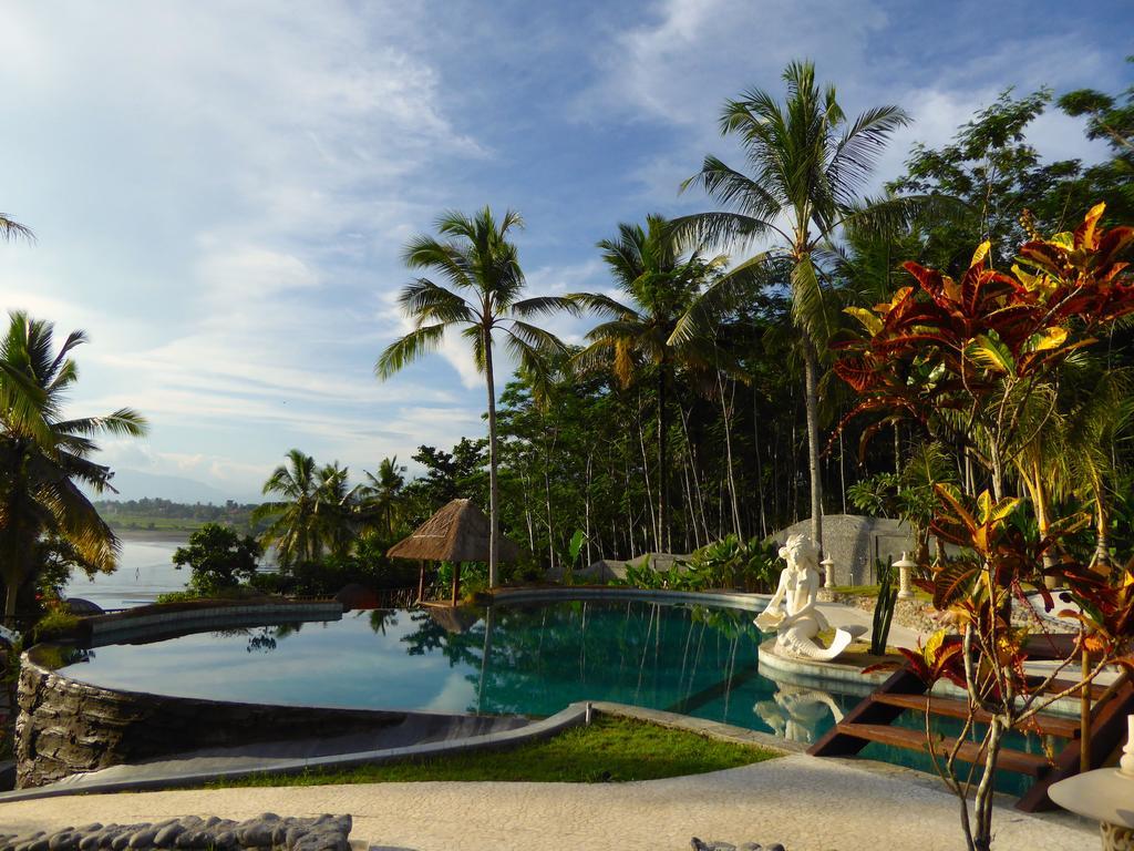 Puri Dajuma Villas Pulukan Buitenkant foto