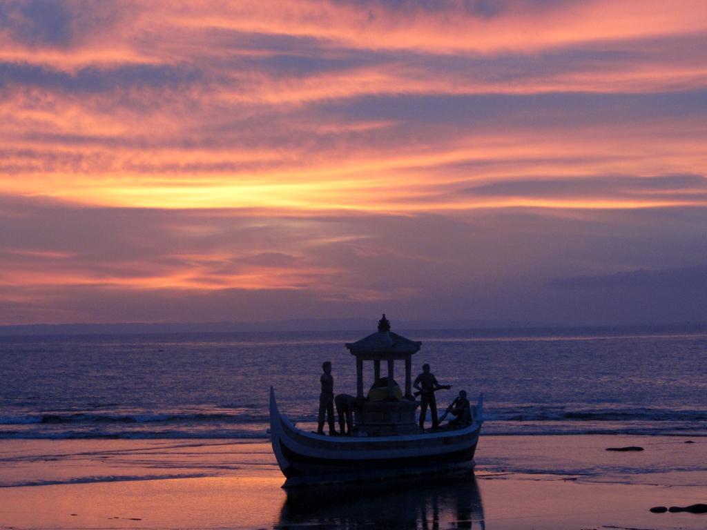 Puri Dajuma Villas Pulukan Buitenkant foto
