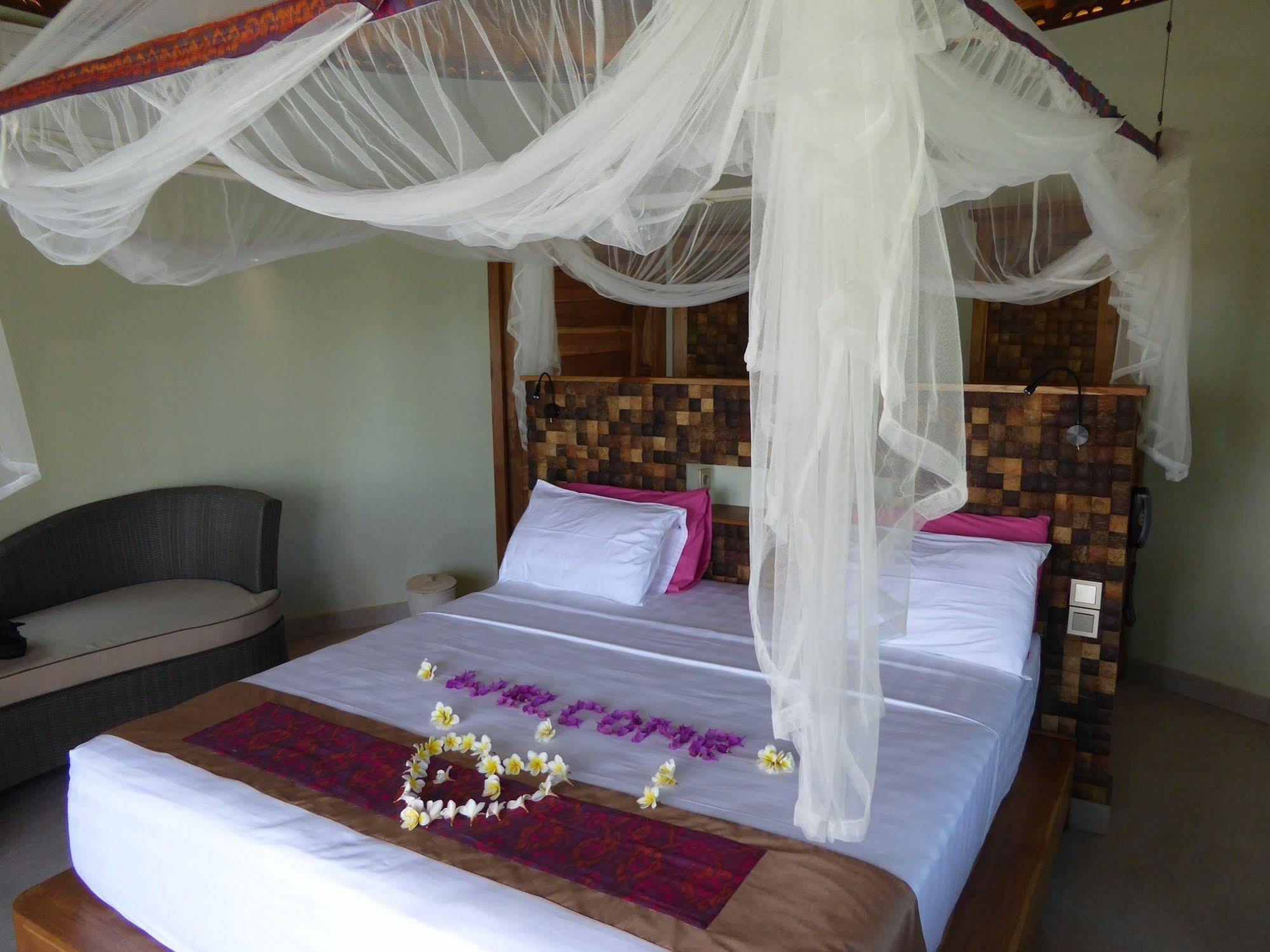 Puri Dajuma Villas Pulukan Buitenkant foto